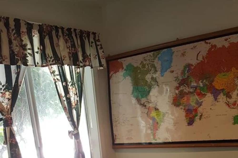 Photo of Others in The Bowl of Edmonds