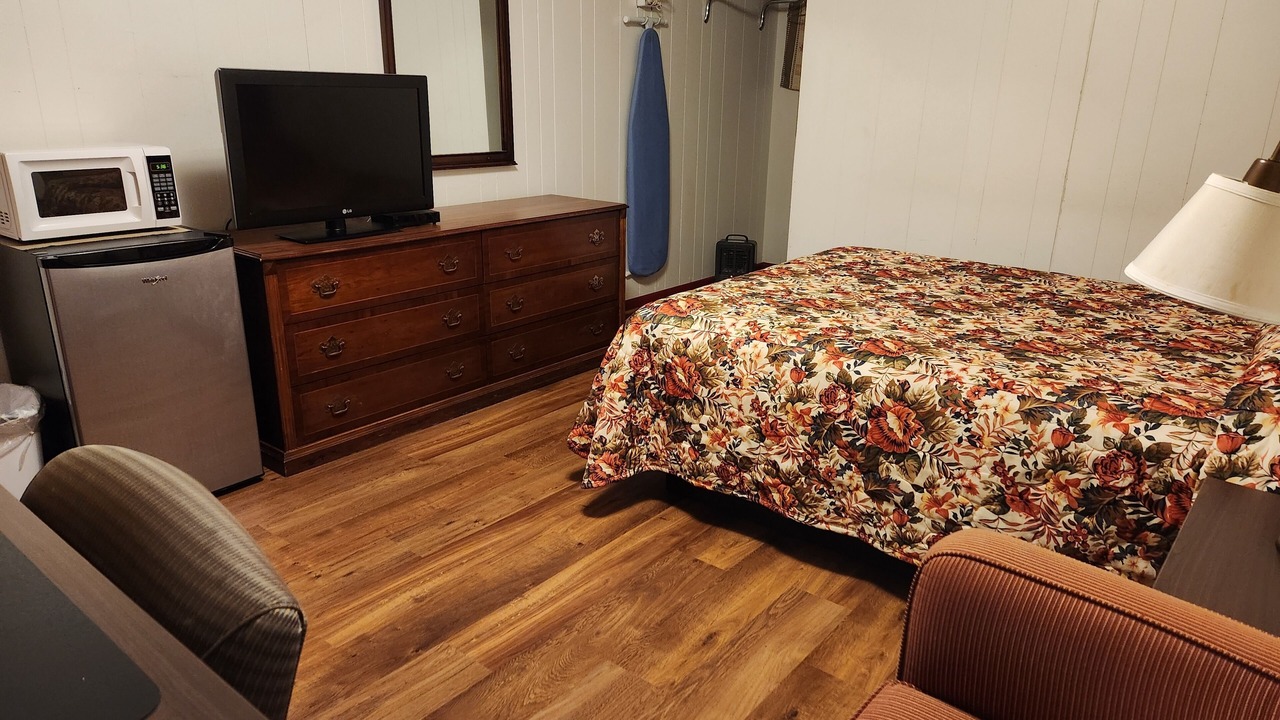 Photo of Livingroom in Blodgett Mills