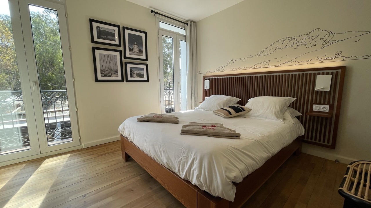 Photo of Bedroom in Porquerolles