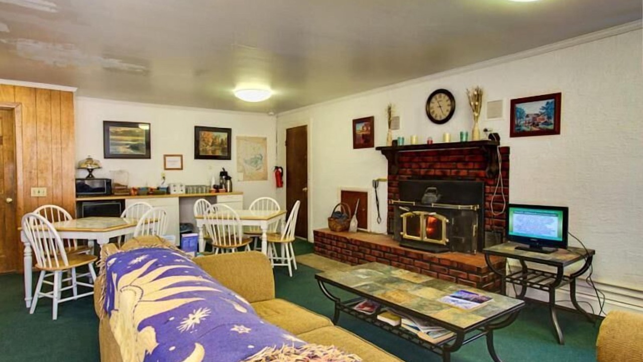 Photo of Livingroom in Margaretville