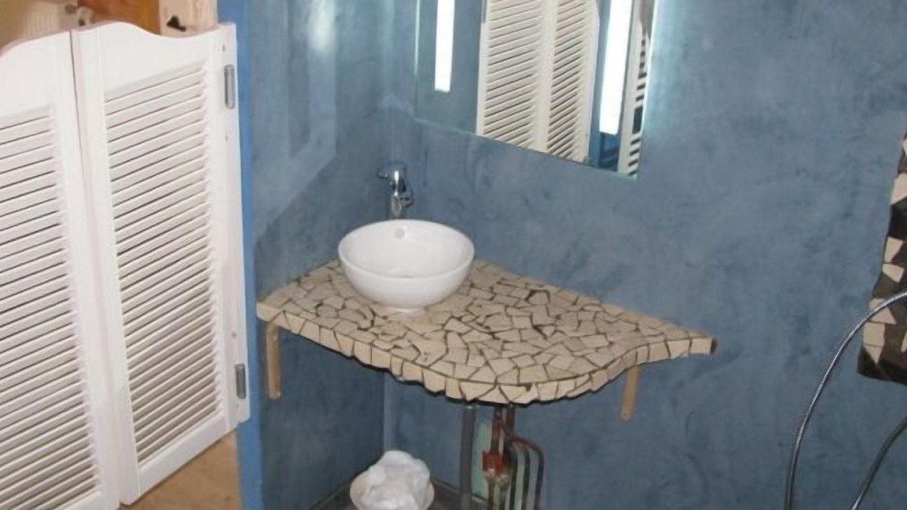 Photo of Bathroom in Saint-Andre-en-Vivarais