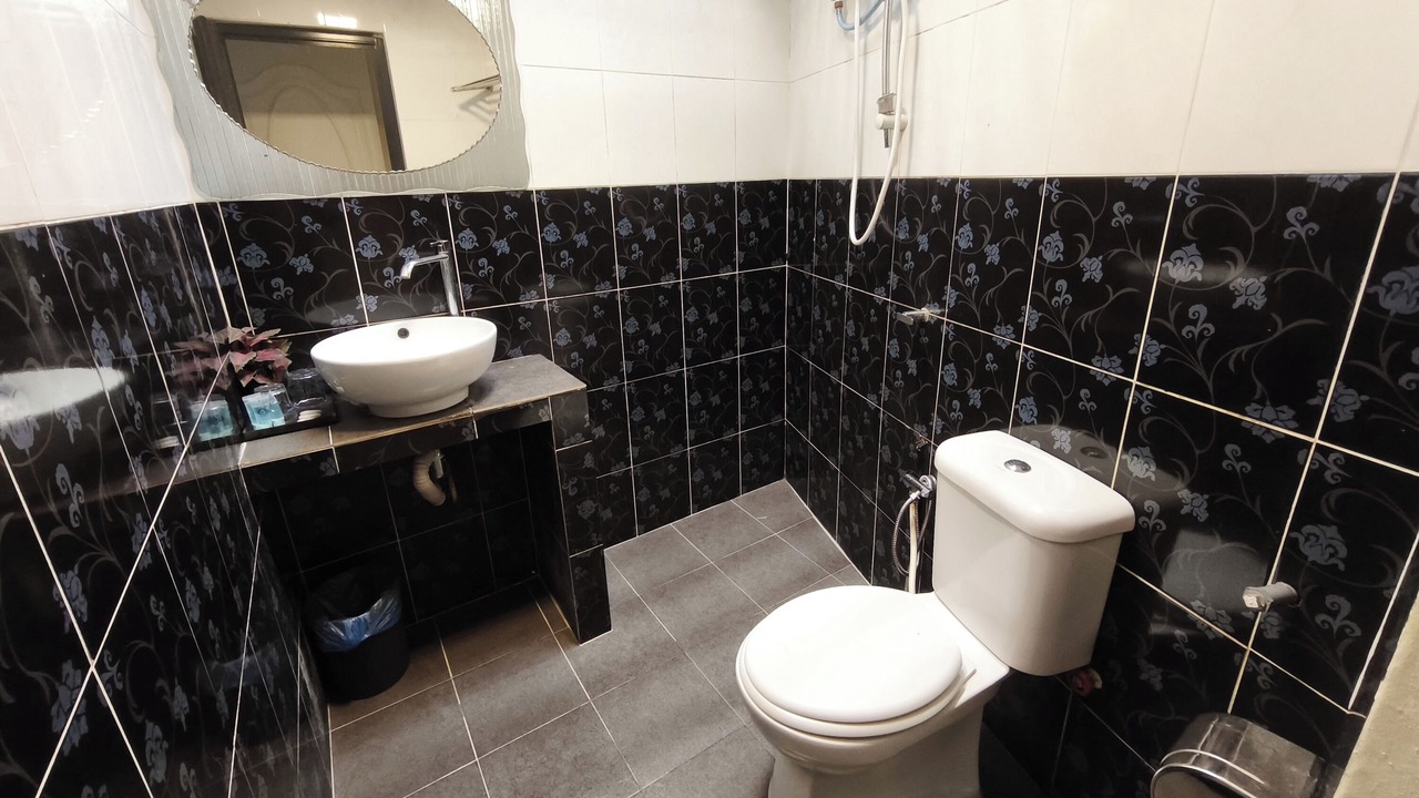 Photo of Bathroom in Kijal