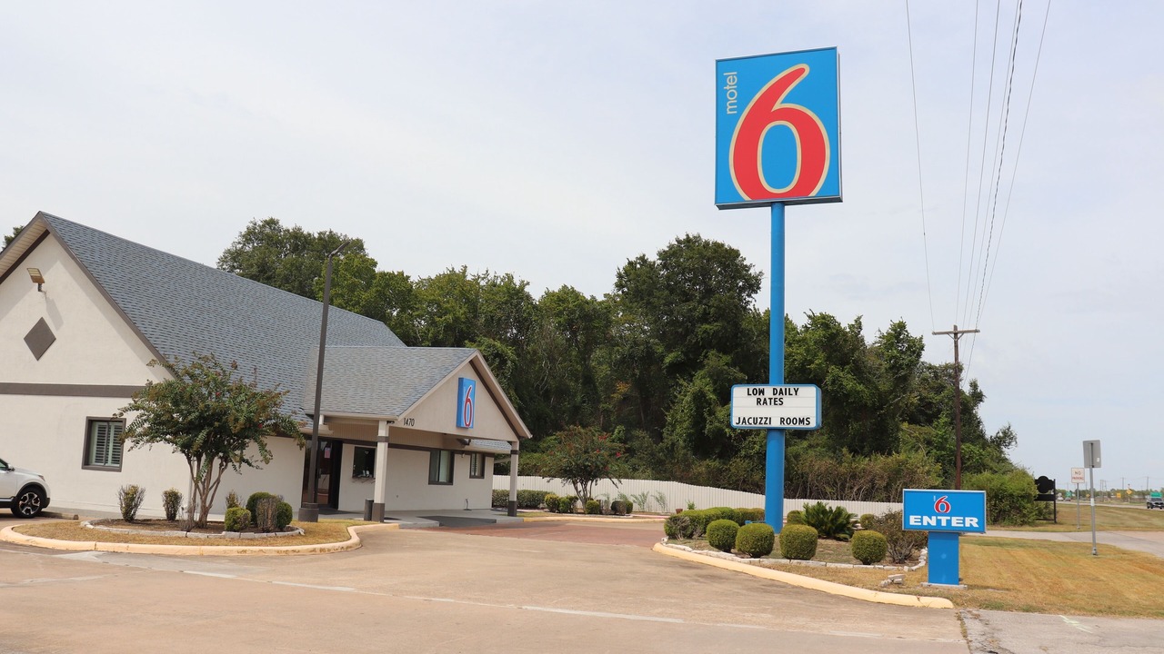 Photo of Outdoor in Alvin