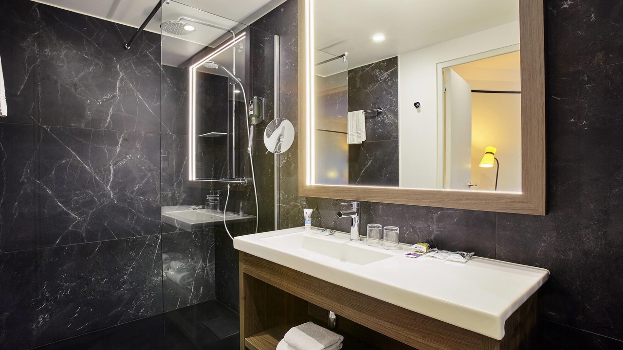 Photo of Bedroom in Les Puces de Saint-Ouen