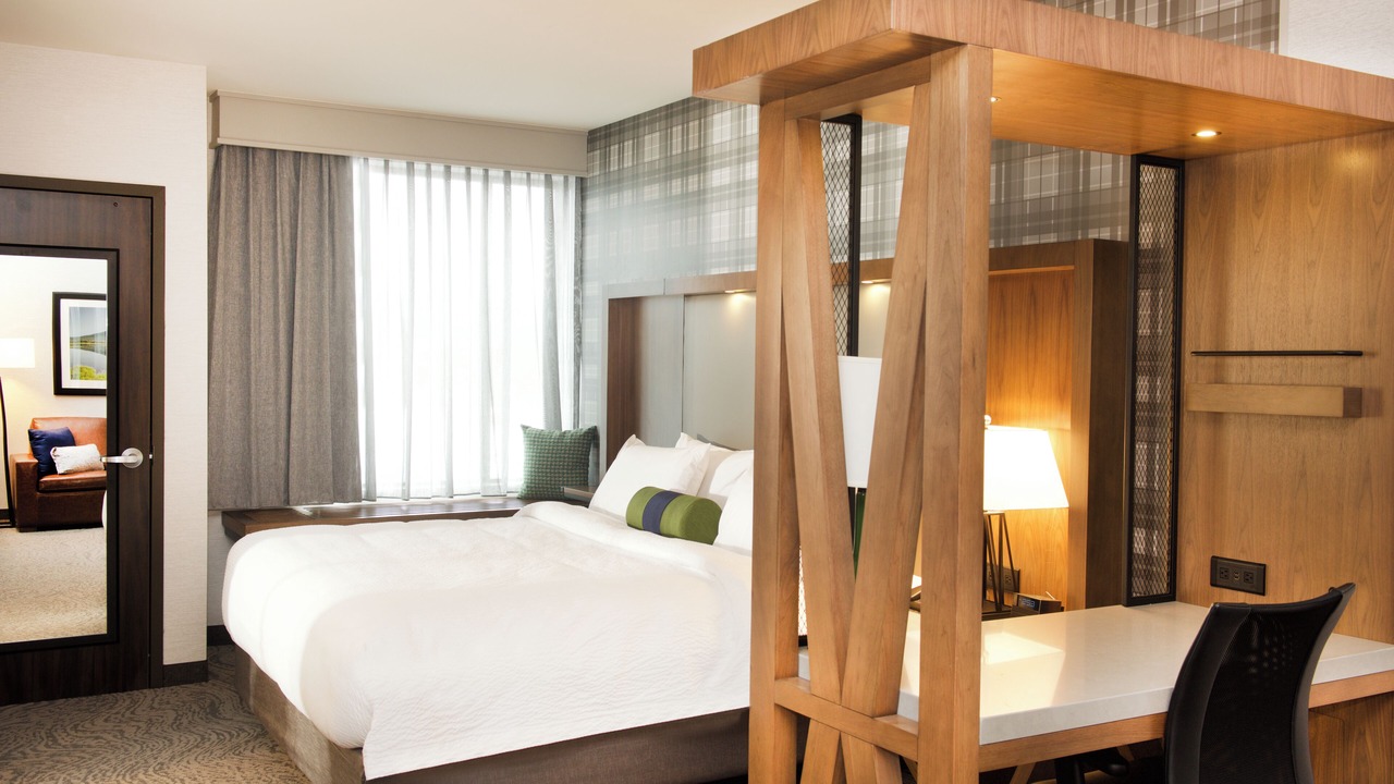 Photo of Others in Southern Crossing