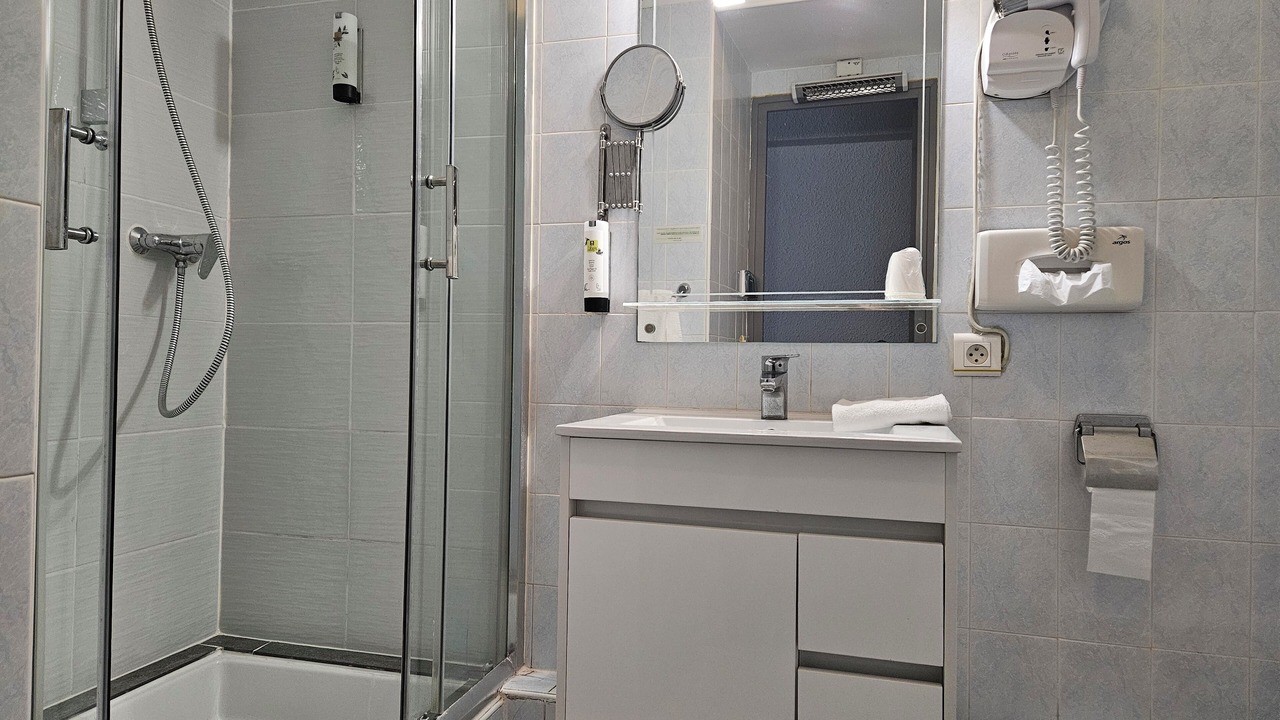 Photo of Bathroom in Hieres-sur-Amby