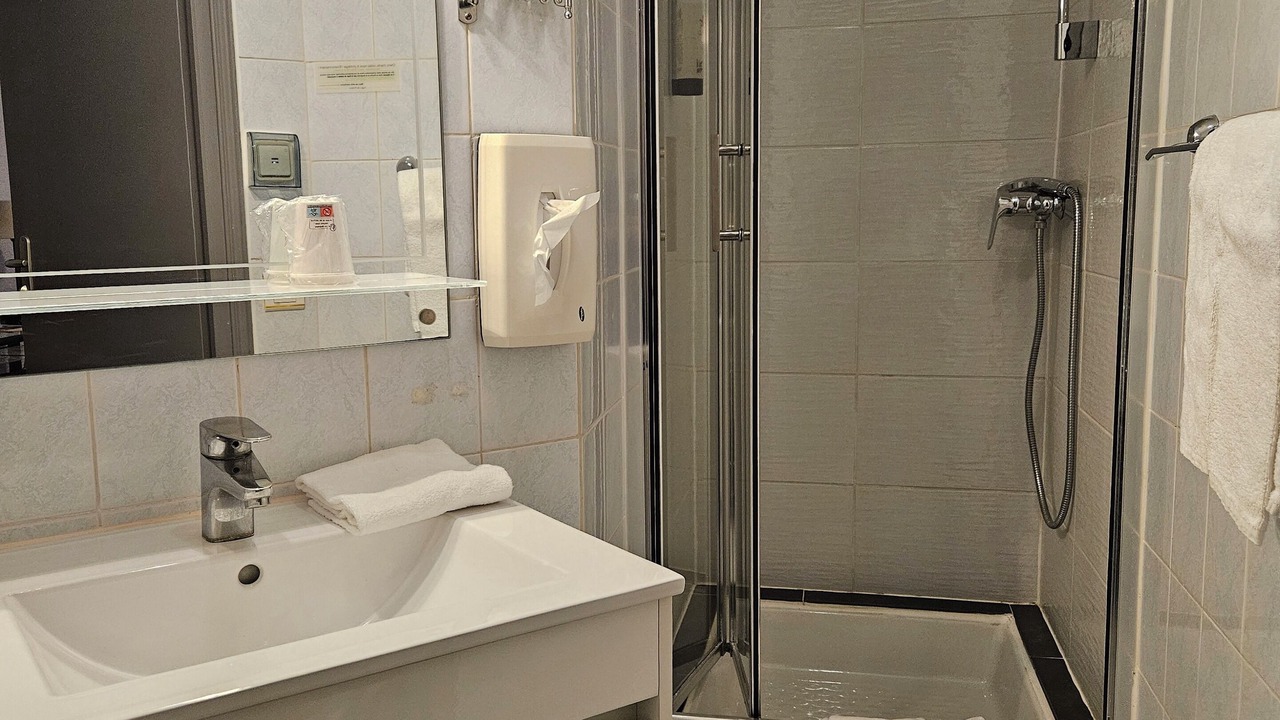 Photo of Bathroom in Hieres-sur-Amby