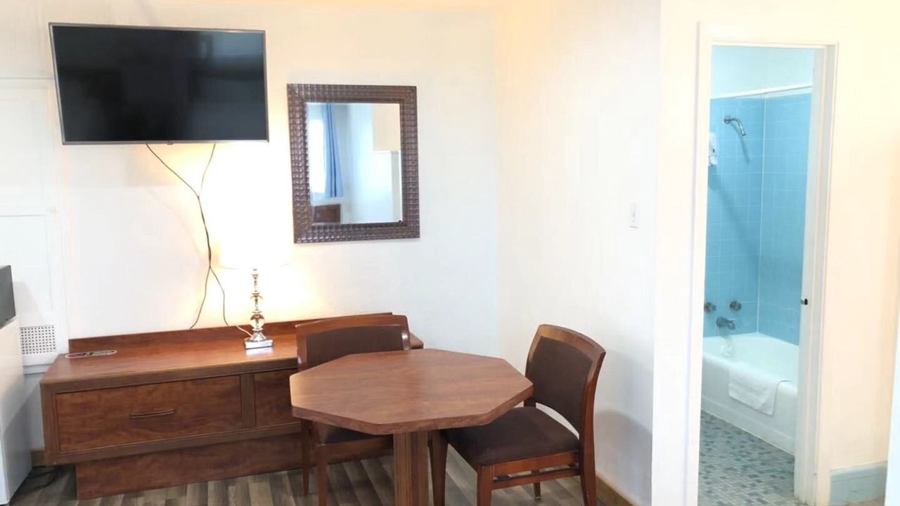 Photo of Bedroom in Port Bolivar