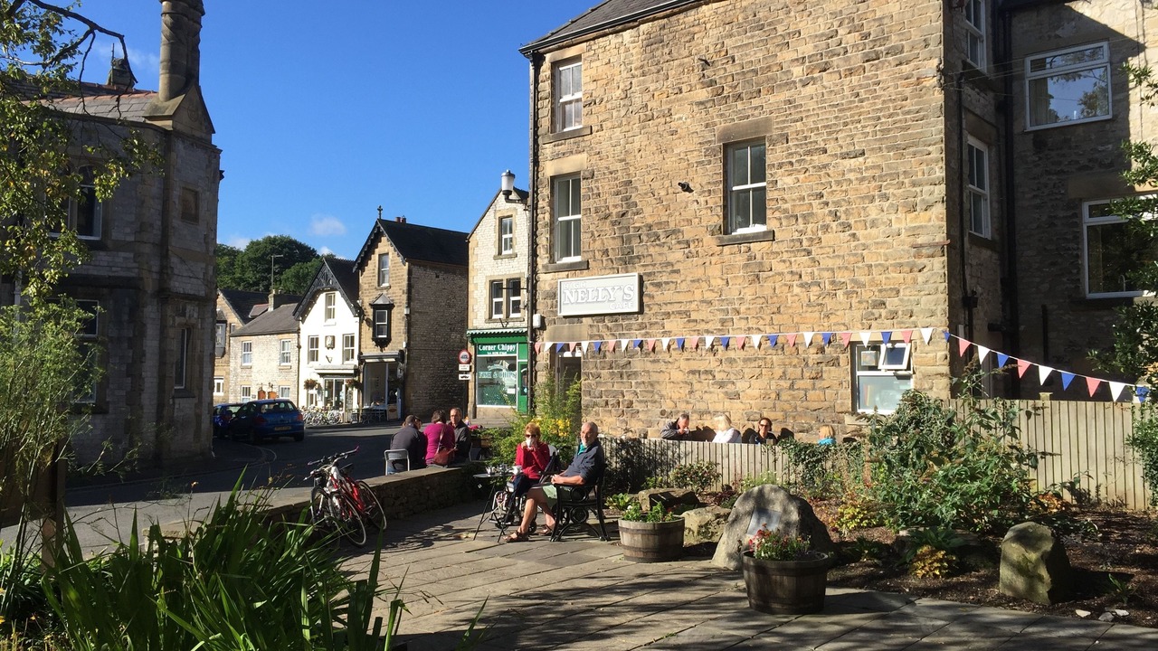 Photo of Others in Tideswell