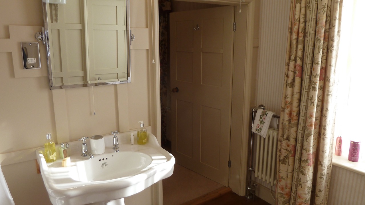 Photo of Bathroom in Tideswell