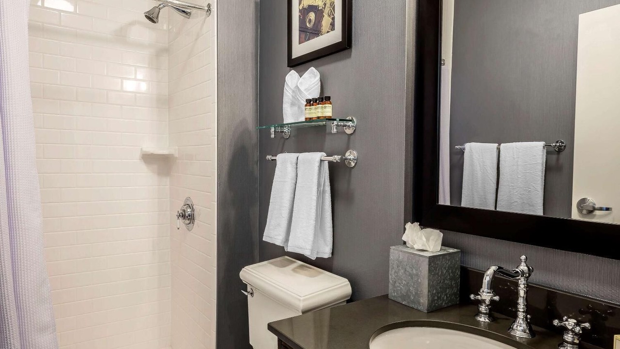 Photo of Others in Everett