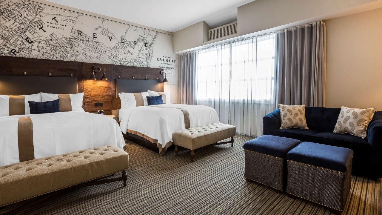 Photo of Others in Everett