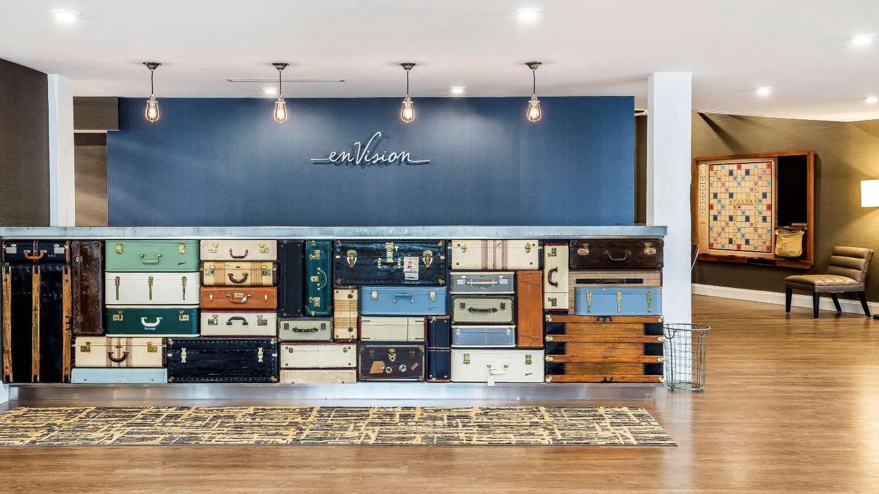 Photo of Others in Everett