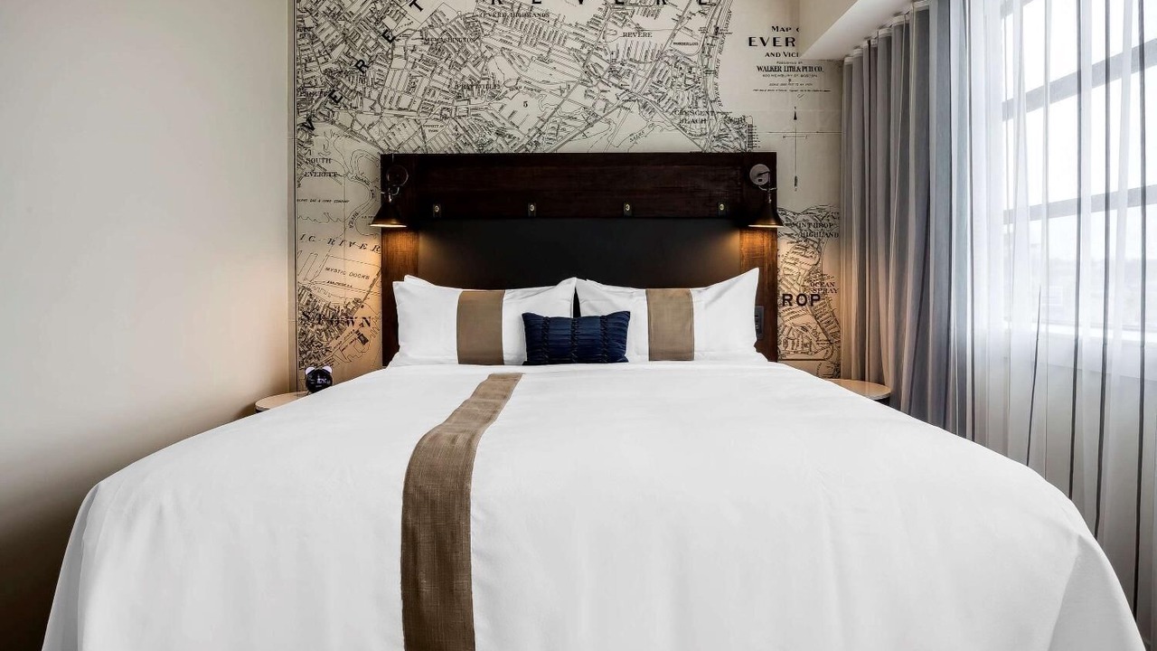 Photo of Others in Everett