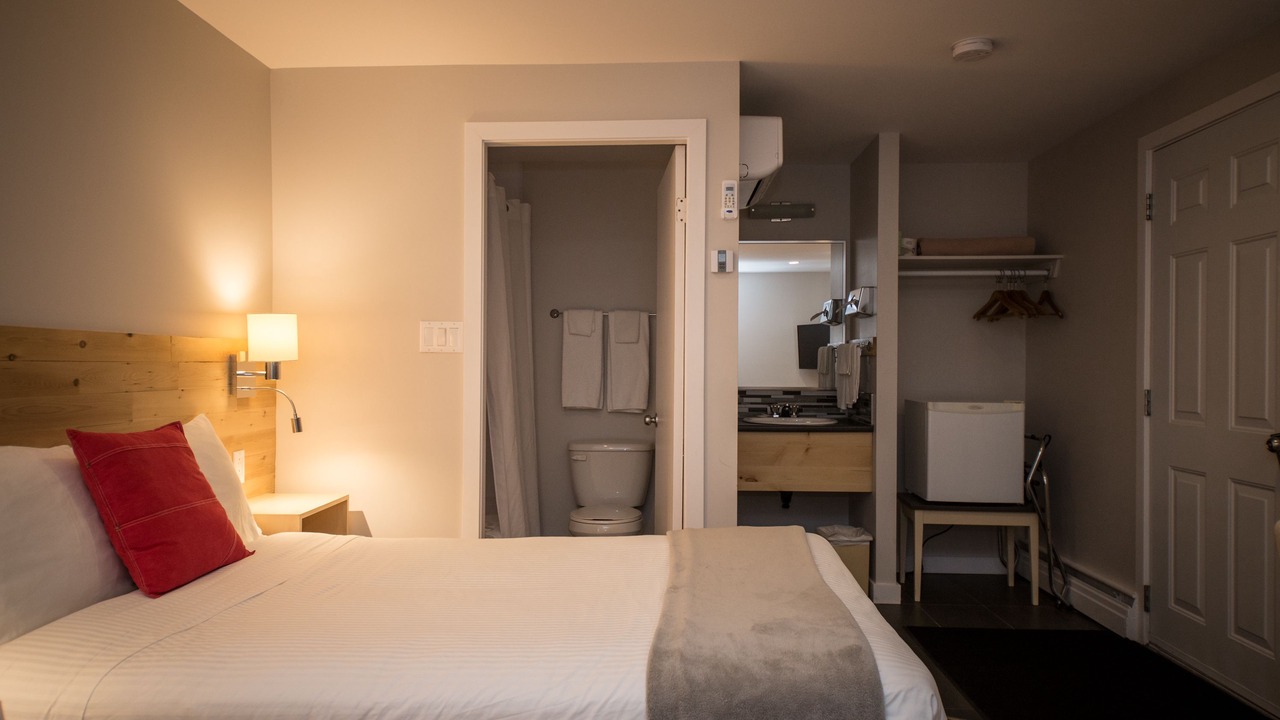 Photo of Bedroom in Rimouski