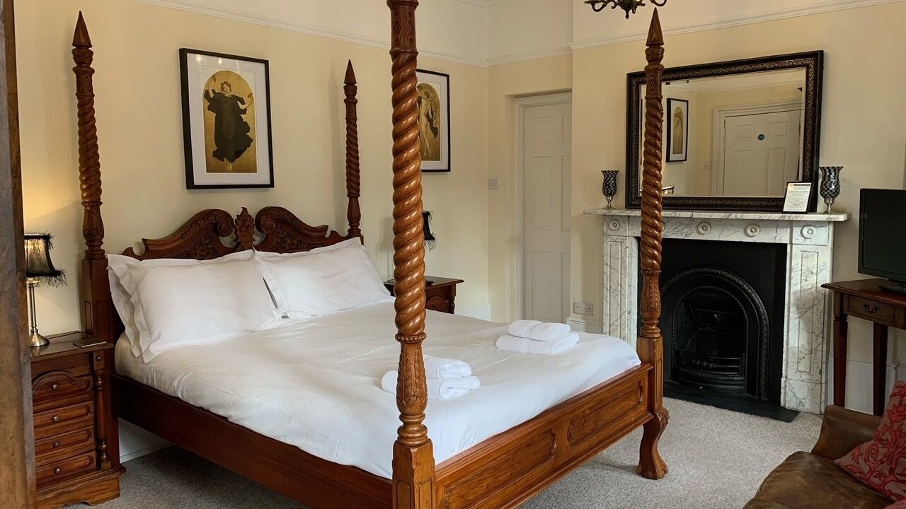 Photo of Bedroom in East Grinstead