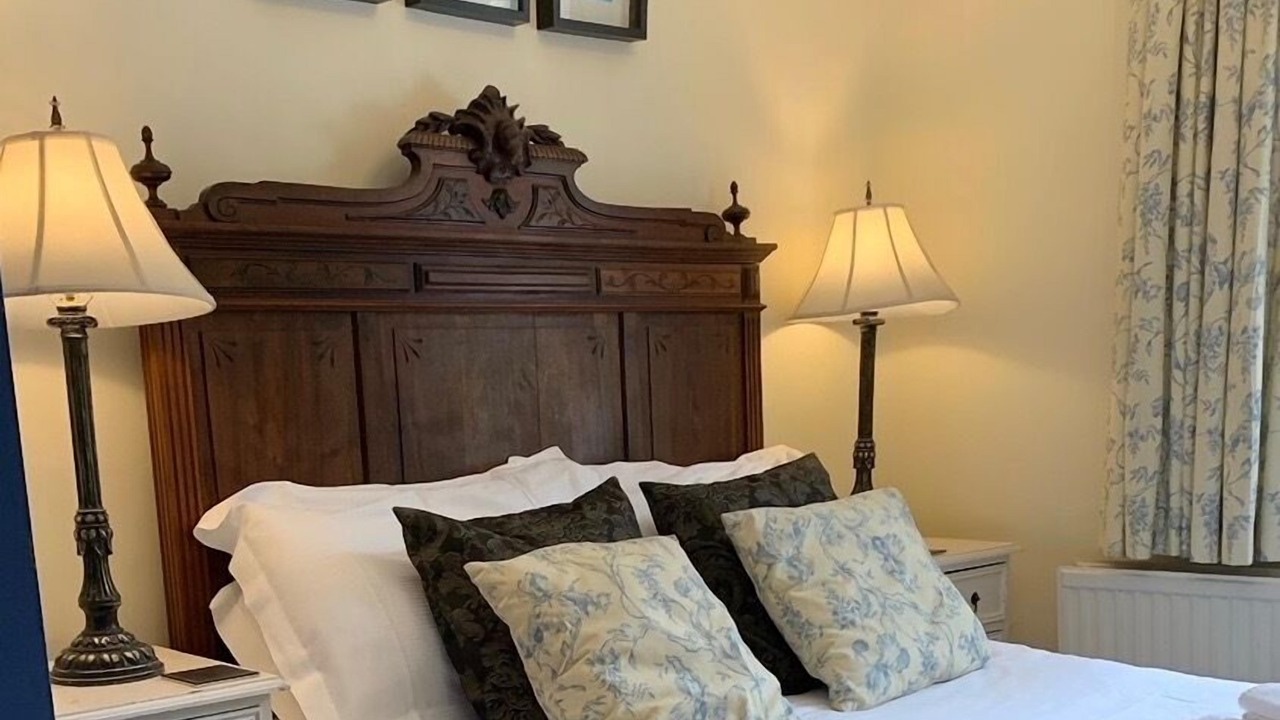 Photo of Bedroom in East Grinstead