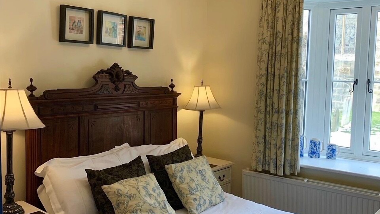 Photo of Bedroom in East Grinstead