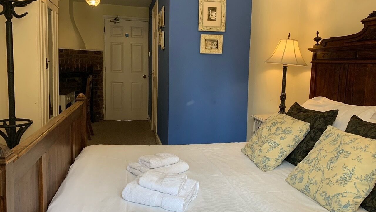 Photo of Bedroom in East Grinstead