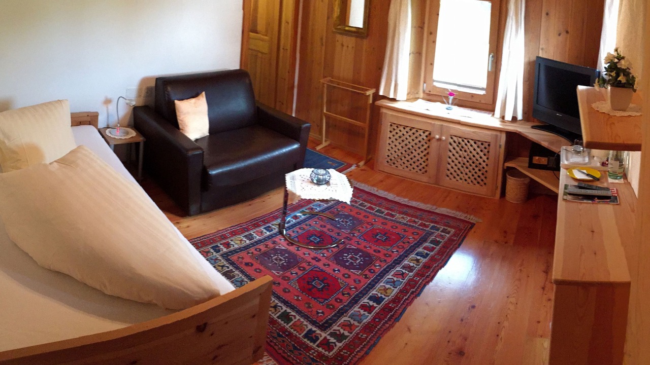 Photo of Bedroom in Engadin Scoul