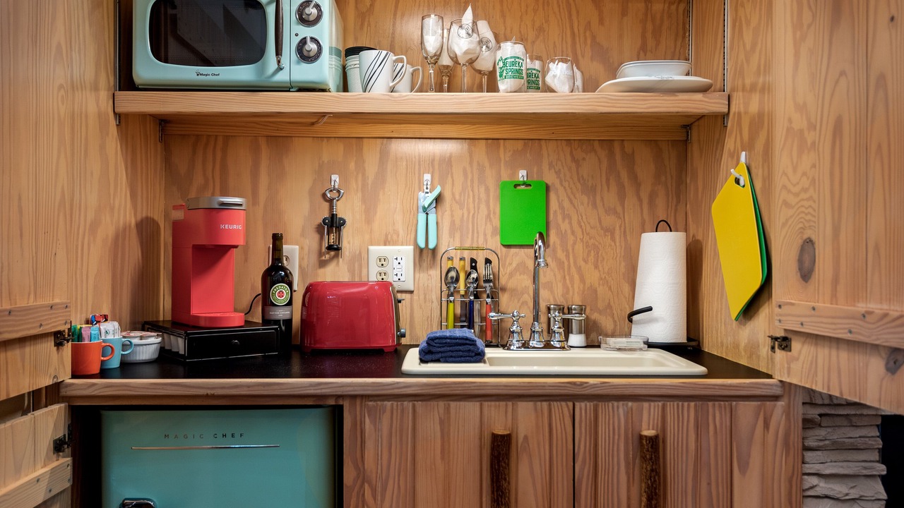 Photo of Kitchen in Eureka Springs Historic District