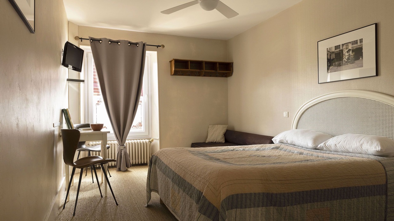 Photo of Bathroom in Port-Lesney