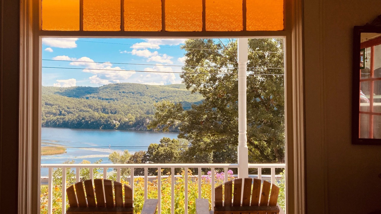 Photo of Patio Balcony in Bellows Falls