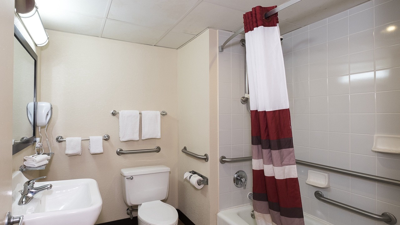 Photo of Bathroom in Cortland