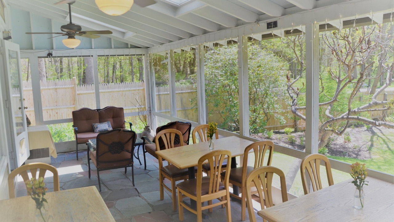 Photo of Patio Balcony in Cornwall Bridge