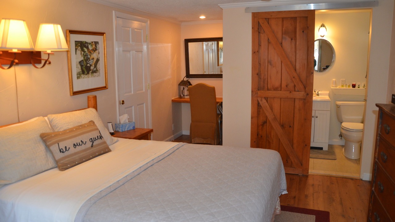 Photo of Bedroom in Cornwall Bridge