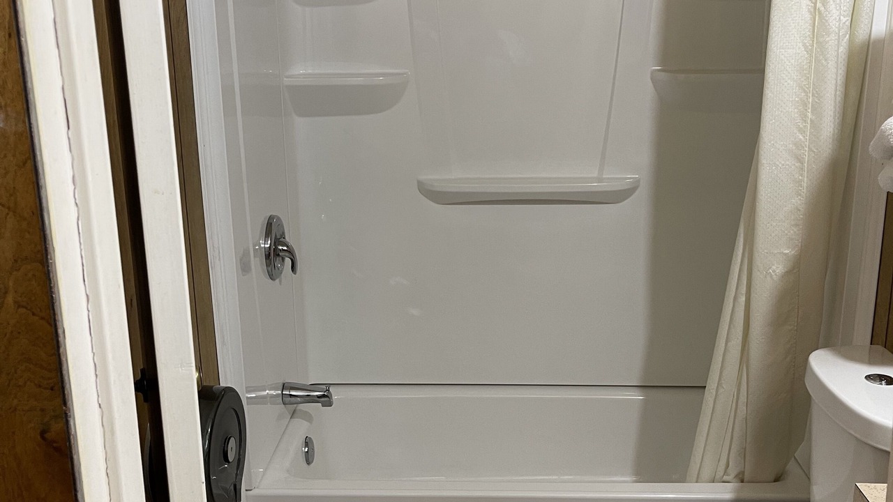 Photo of Bathroom in Cuero