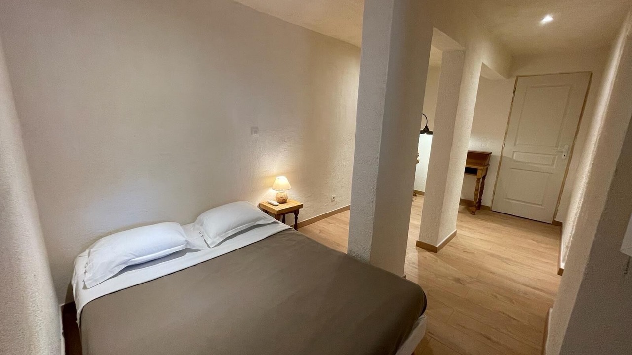 Photo of Others in Corbes