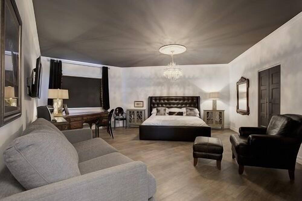 Photo of Livingroom in Saint-Victor