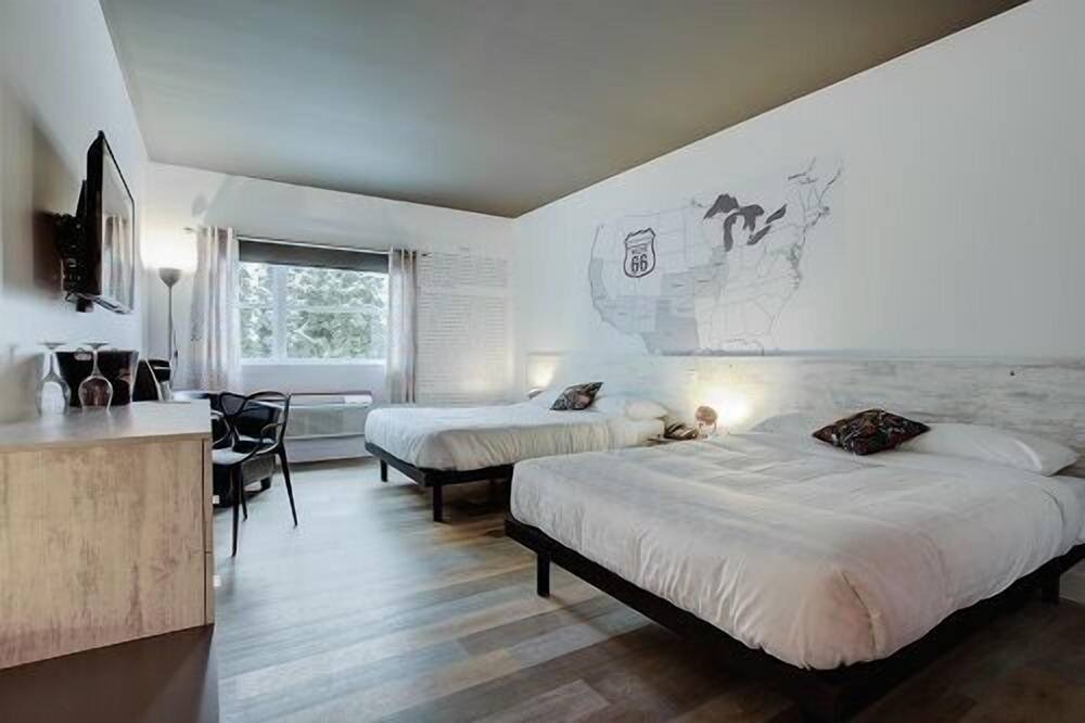 Photo of Bedroom in Saint-Victor