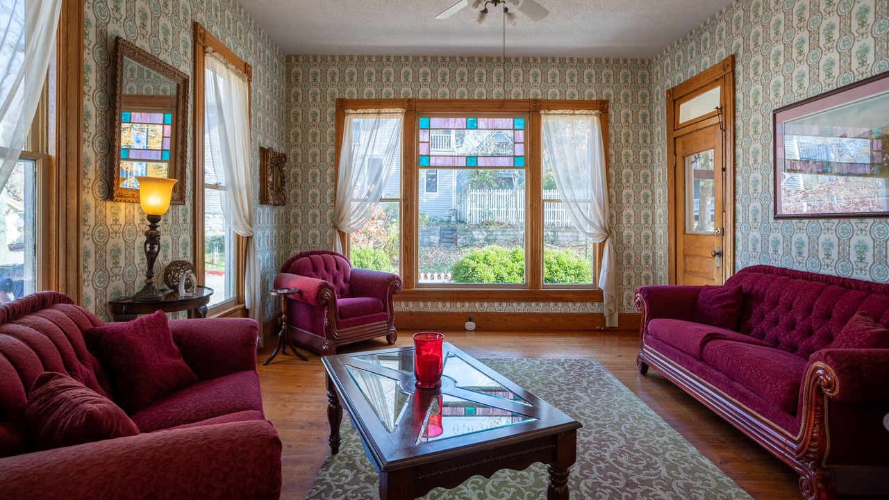 Photo of Others in Eureka Springs Historic District