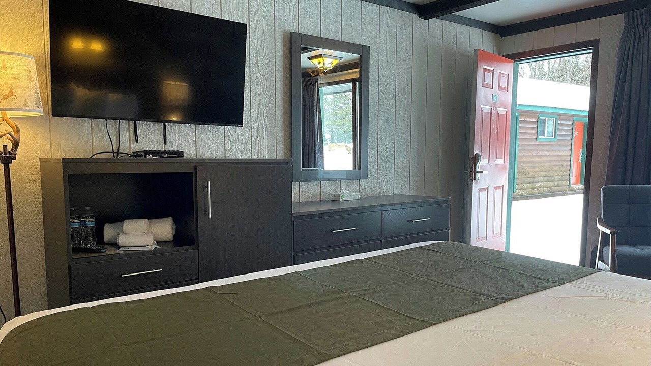Photo of Bedroom in Thendara