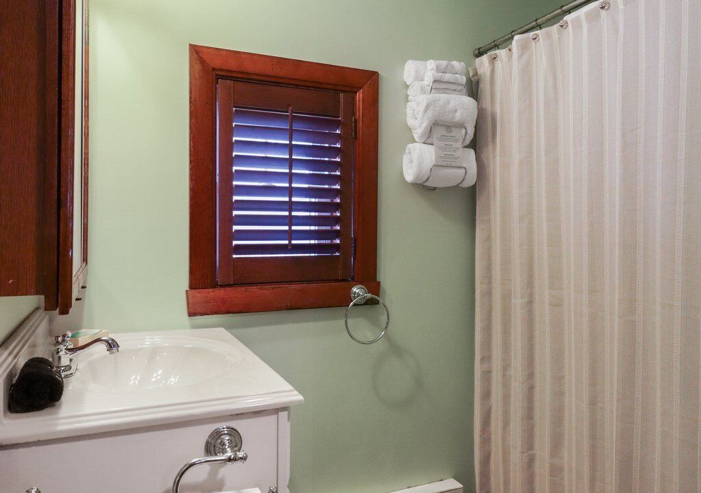 Photo of Bathroom in Palmer