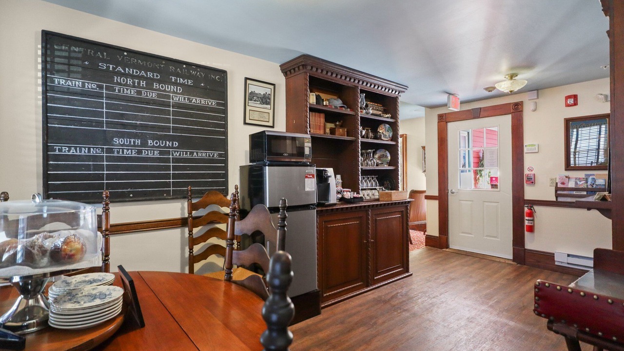 Photo of Others in Palmer