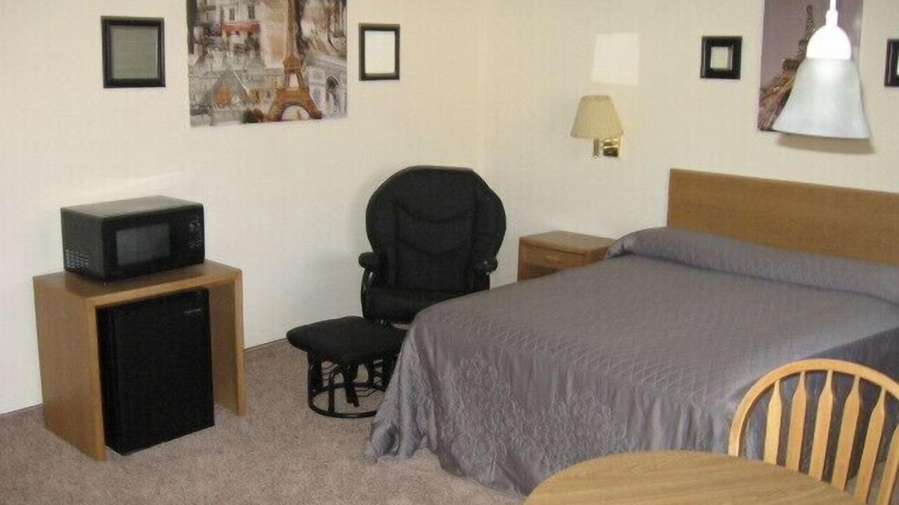 Photo of Bedroom in Green River