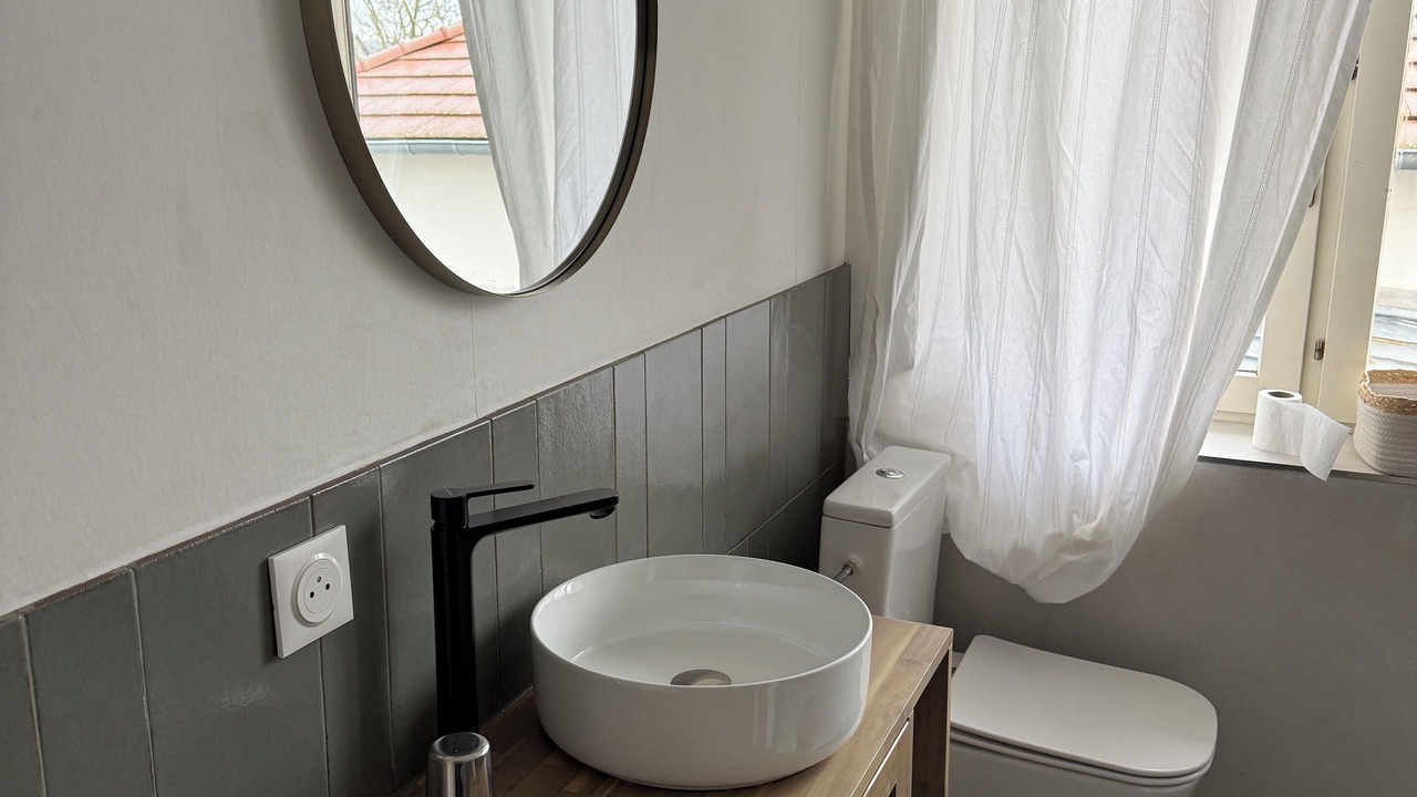Photo of Bathroom in Schwenheim