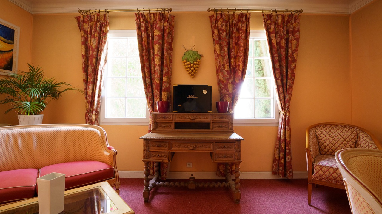 Photo of Others in Margaux