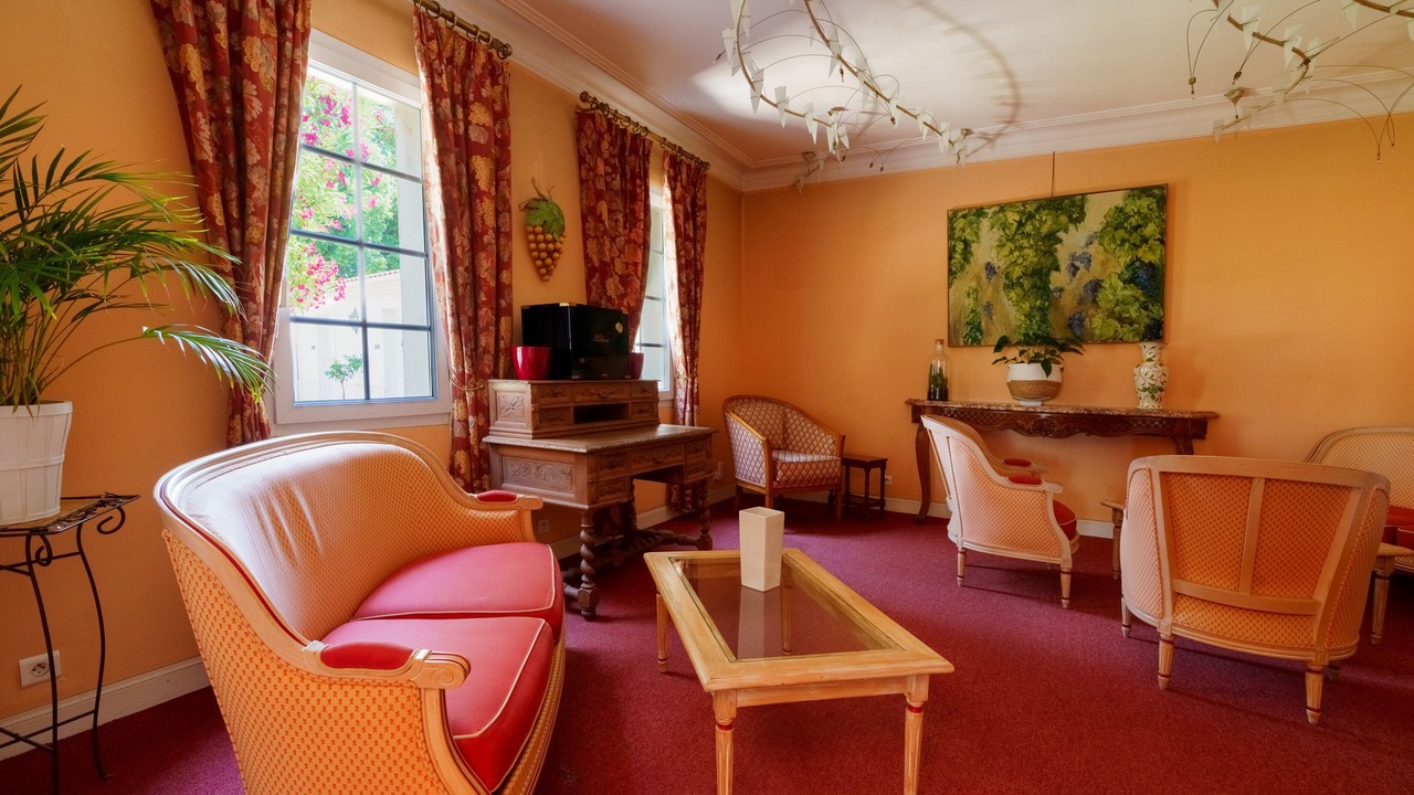 Photo of Others in Margaux