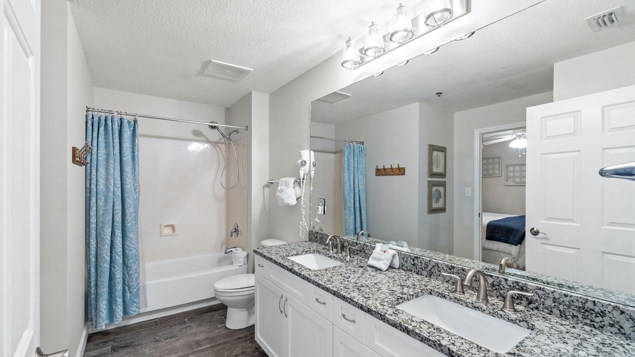 Photo of Others in Thomas Drive