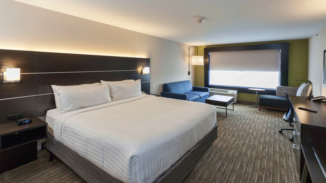 Photo of Bedroom in Dodge City