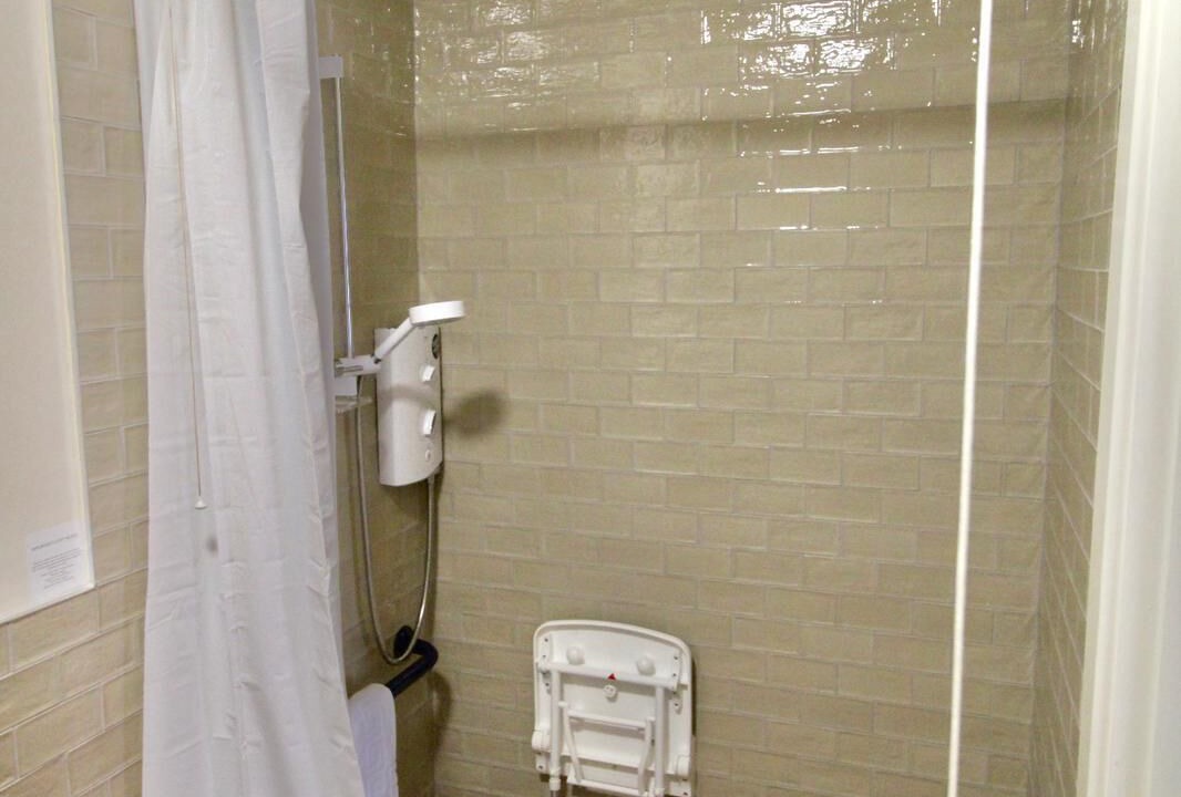 Photo of Bathroom in Green Hammerton