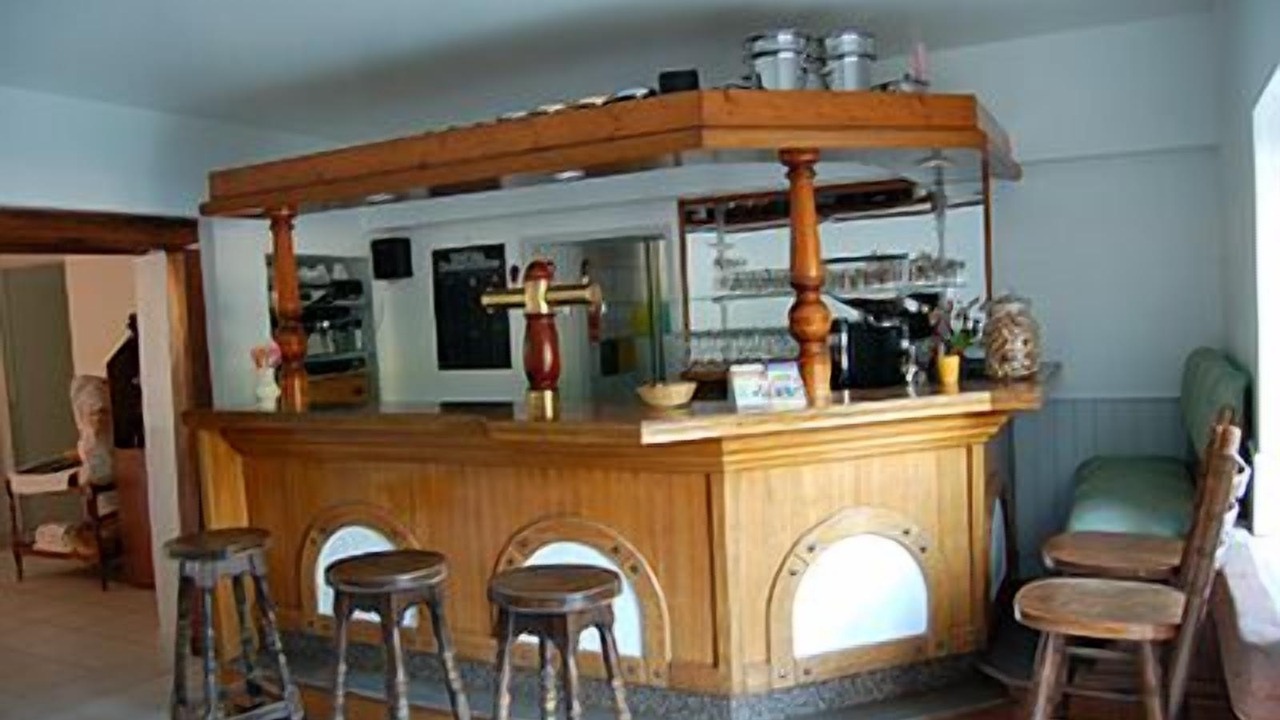 Photo of Others in Tendon