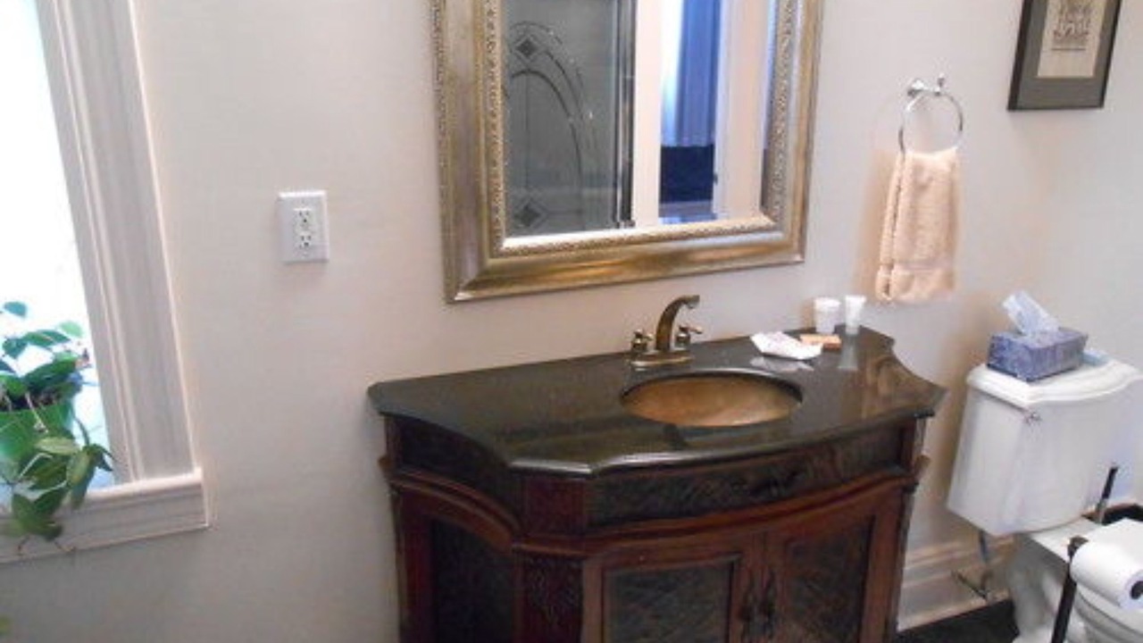 Photo of Bathroom in Benton Park