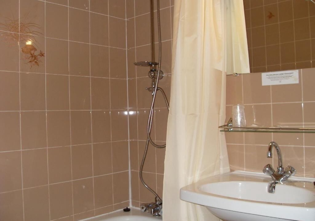 Photo of Bathroom in Bressuire