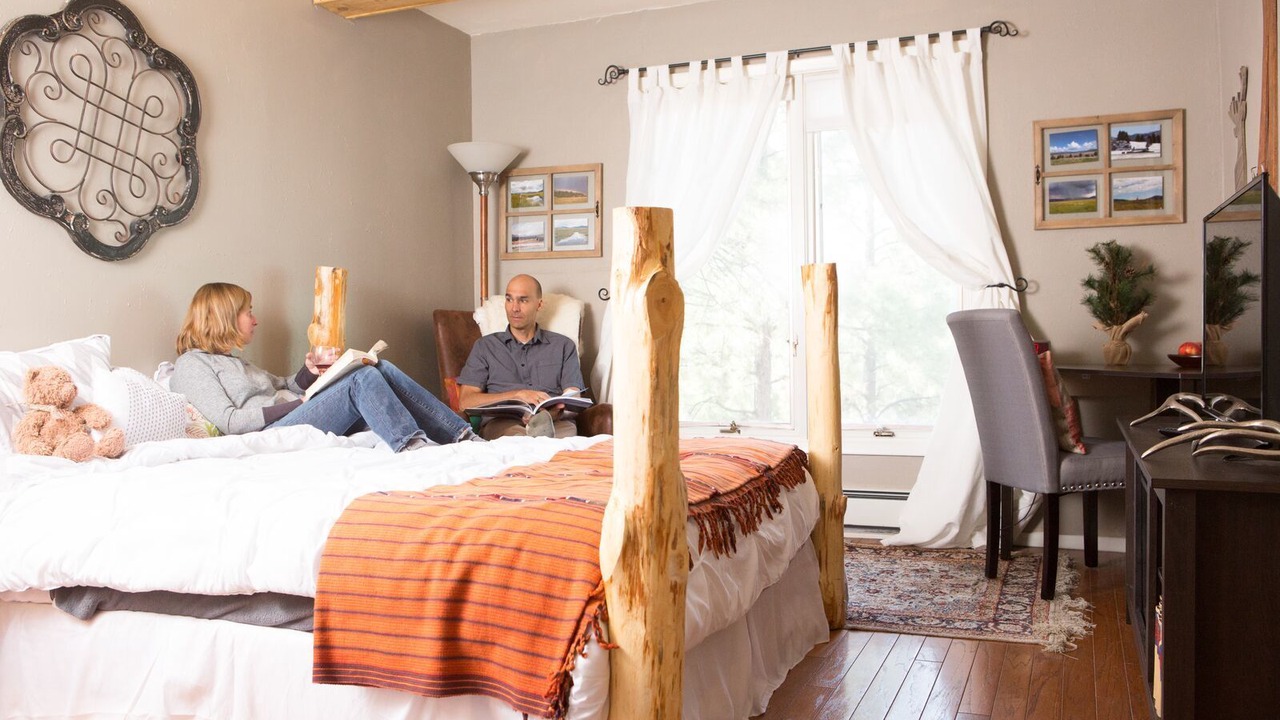 Photo of Bedroom in Los Alamos