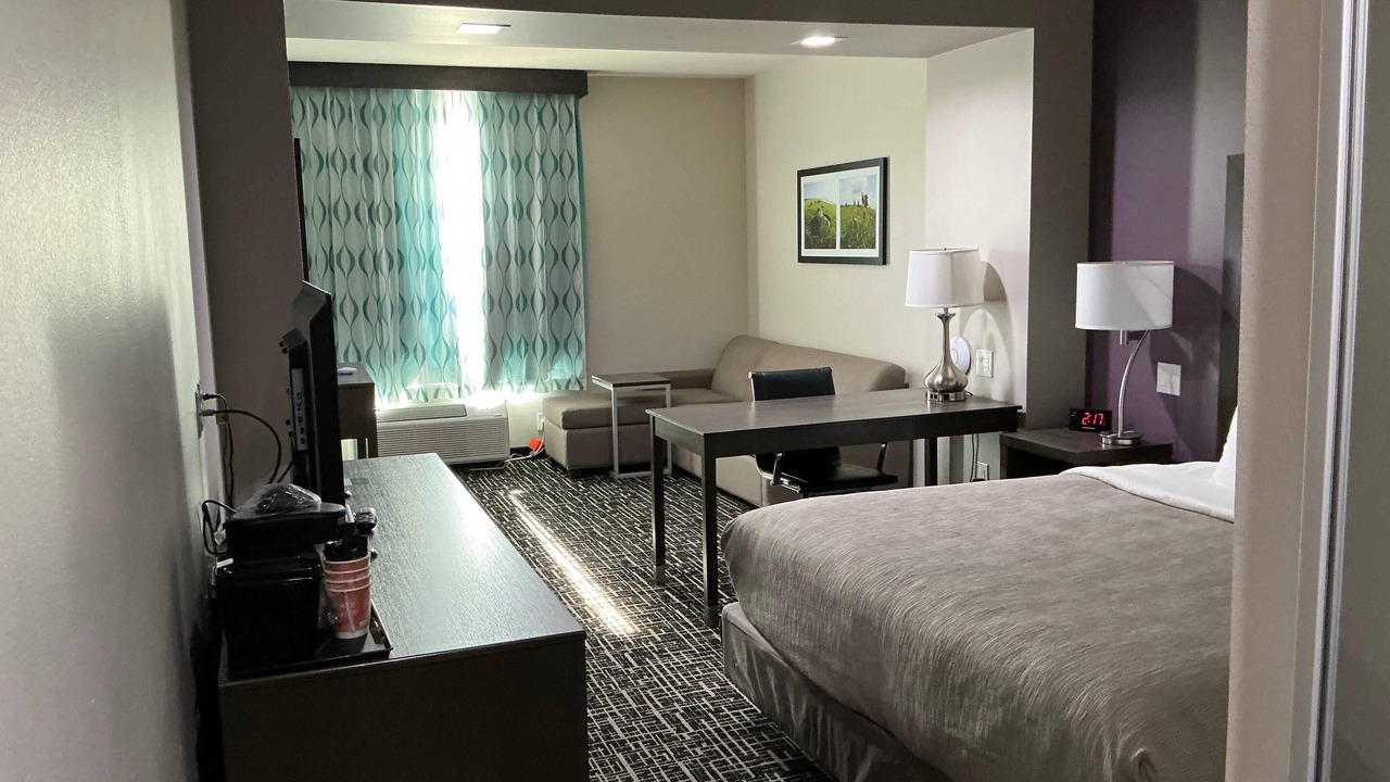 Photo of Bedroom in Colorado City